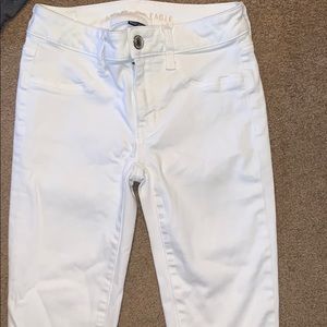White jeans (jeggings)